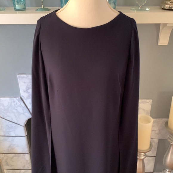 Lauren Ralph Lauren Cape Dress - Picture 3 of 10